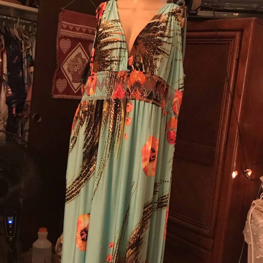 Size 6X Maxi Dress